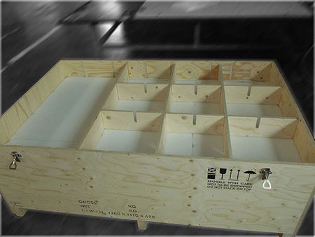 Packaging with compartments
