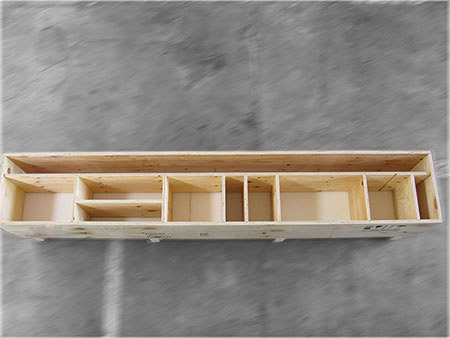 Packaging with compartments